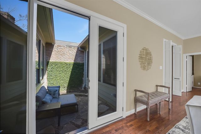 9410 Briar Forest Drive, Houston, TX 77063