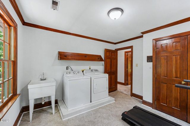 5537 Parkwood Drive, Raleigh, NC 27612
