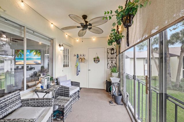 5883 La Paseos Drive D-2, Greenacres, FL 33463