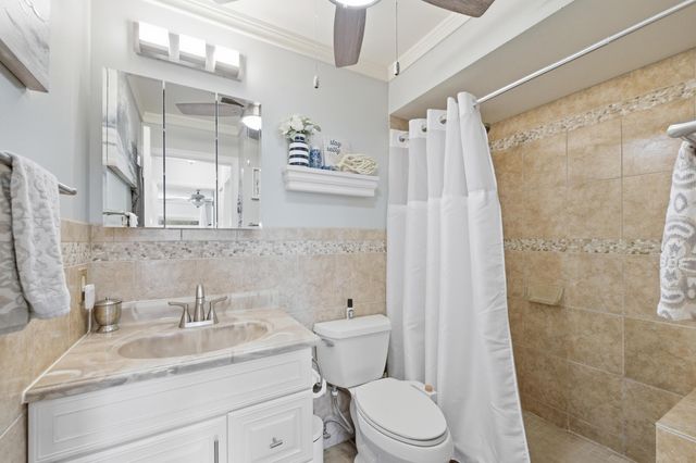 5883 La Paseos Drive D-2, Greenacres, FL 33463