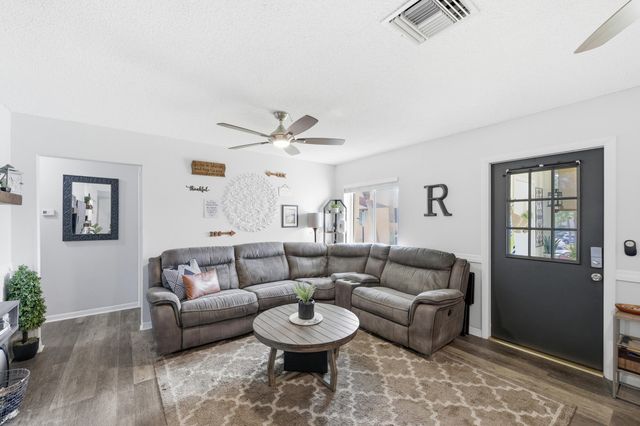 5883 La Paseos Drive D-2, Greenacres, FL 33463