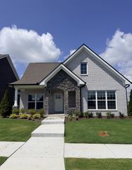 6717 Major Hutchings Dr, Hermitage, TN 37076
