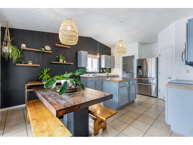 1904 86th Ave, Greeley, CO 80634