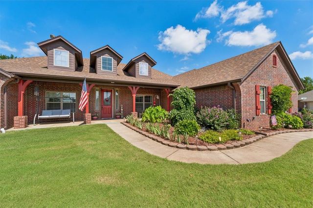 14215 Pleasant Wood Lane, Edmond, OK 73034