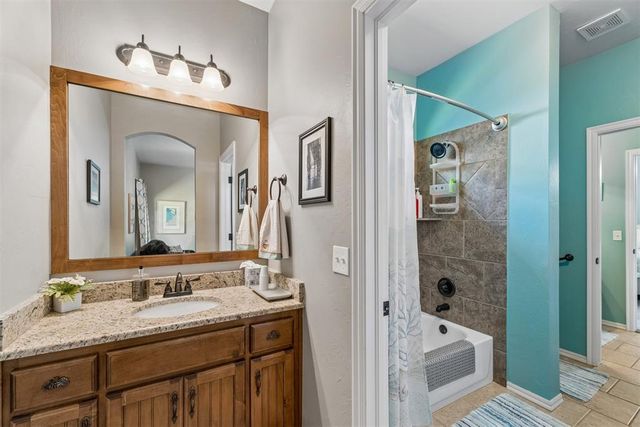 14215 Pleasant Wood Lane, Edmond, OK 73034