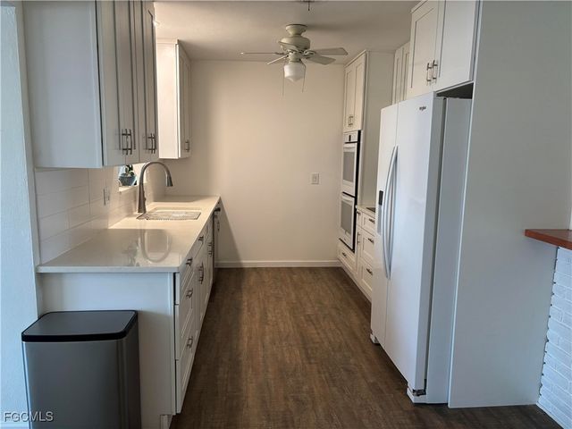 5521 Granada RD, Fort Myers, FL 33919