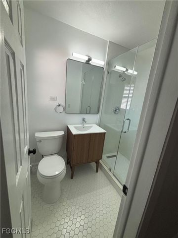 5521 Granada RD, Fort Myers, FL 33919