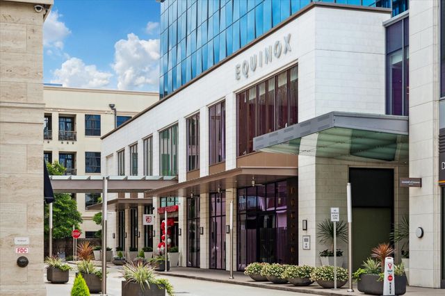 2207 Bancroft Street 1606, Houston, TX 77027