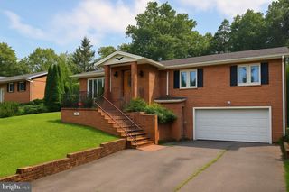 4100 DOWNING ST, Annandale, VA 22003