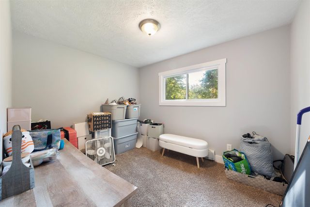 1571 NE Dorena Drive, Kalkaska, MI 49646