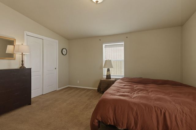 2530 SW Evening Primrose Drive, Redmond, OR 97756