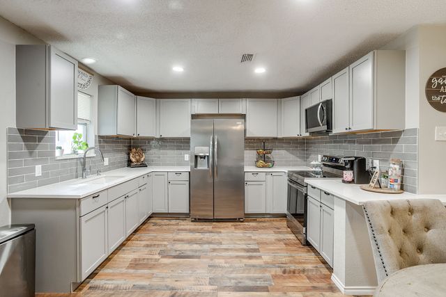 7632 Terry Drive, North Richland Hills, TX 76180