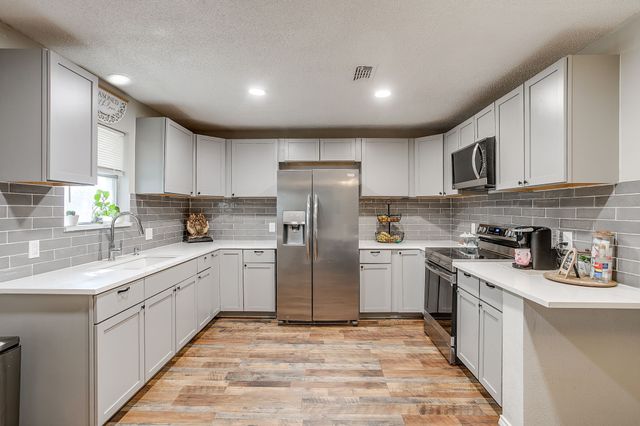 7632 Terry Drive, North Richland Hills, TX 76180