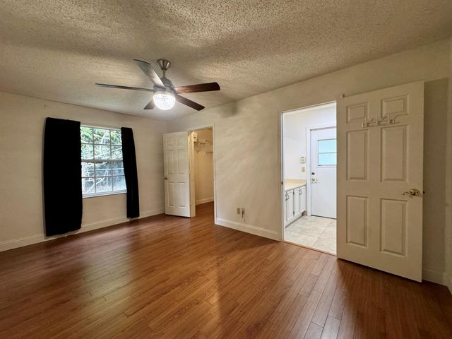 1465 SE Westmoreland Boulevard, Port St Lucie, FL 34952