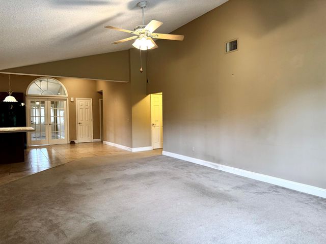 1465 SE Westmoreland Boulevard, Port St Lucie, FL 34952