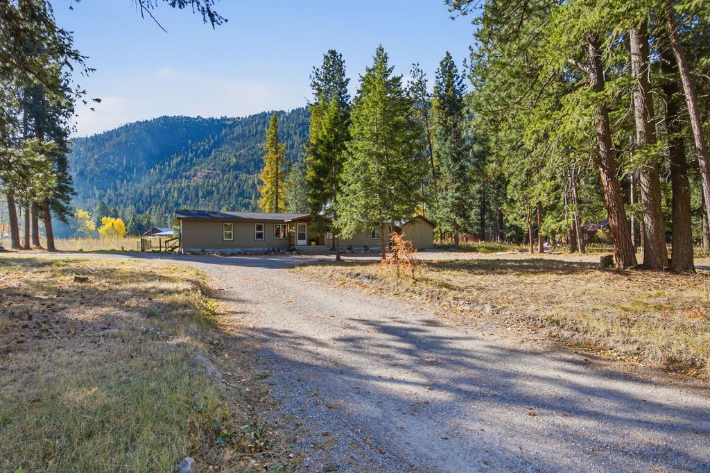 148 Country Lane, Superior, MT 59872 photo 3