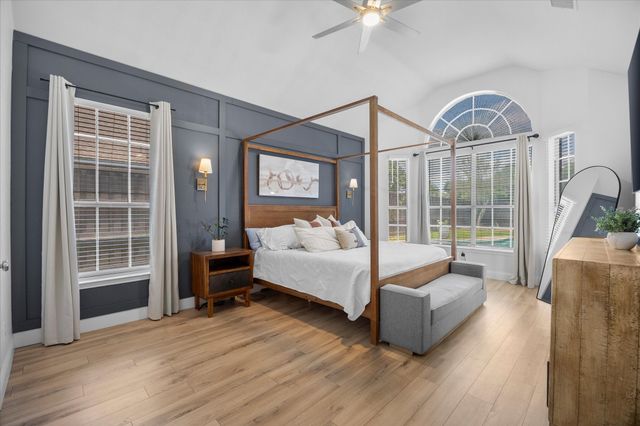 8705 Brookhollow Drive, Rowlett, TX 75089