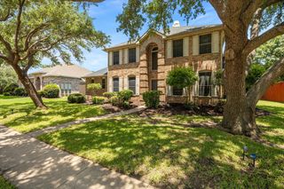 8705 Brookhollow Drive, Rowlett, TX 75089