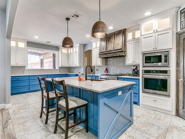 16316 Cobblestone Circle, Choctaw, OK 73020