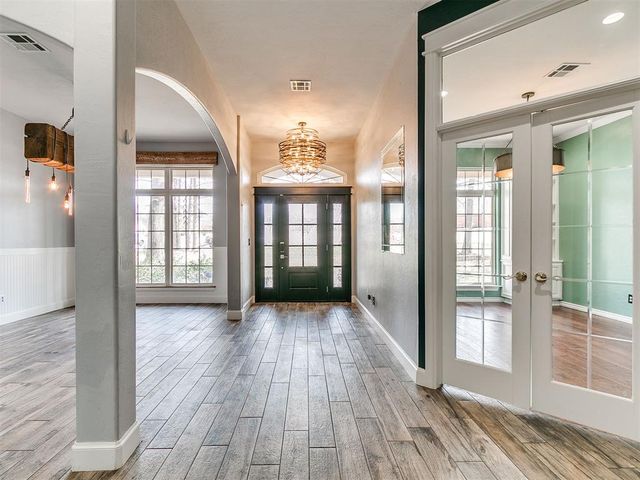 16316 Cobblestone Circle, Choctaw, OK 73020