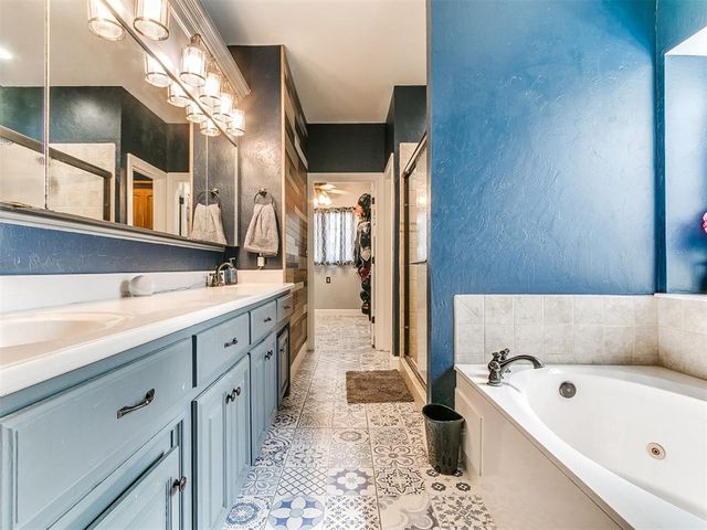 16316 Cobblestone Circle, Choctaw, OK 73020