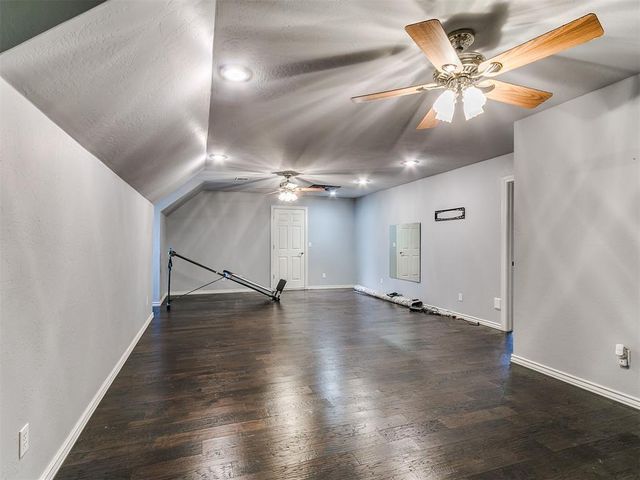 16316 Cobblestone Circle, Choctaw, OK 73020