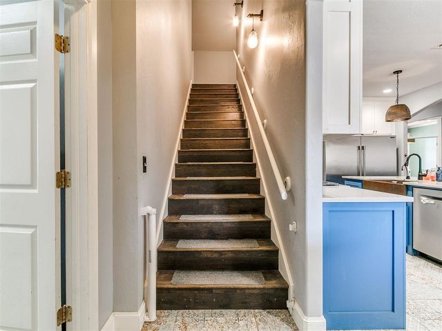 16316 Cobblestone Circle, Choctaw, OK 73020
