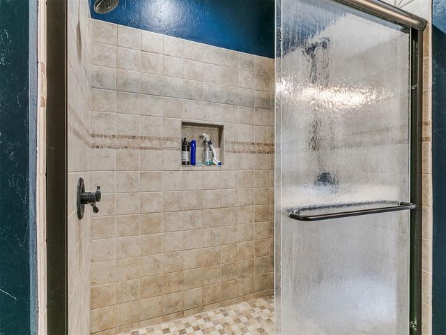 16316 Cobblestone Circle, Choctaw, OK 73020