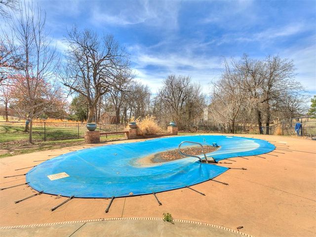 16316 Cobblestone Circle, Choctaw, OK 73020