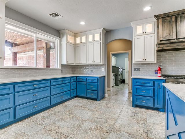 16316 Cobblestone Circle, Choctaw, OK 73020