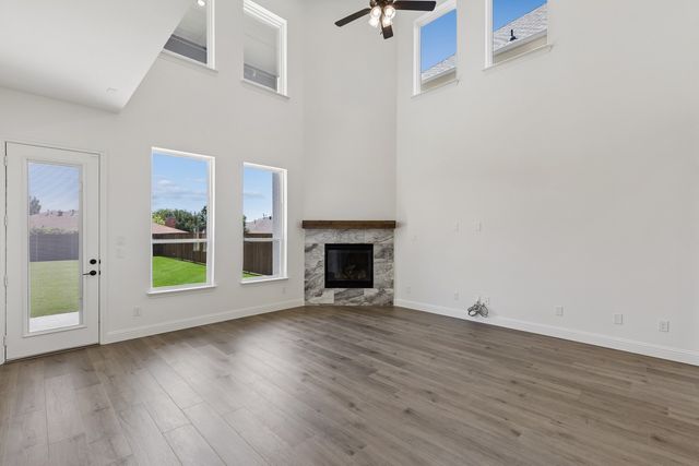 5716 Glynda Drive, North Richland Hills, TX 76180