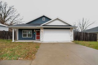 525 JEFFERSON AVE, Moberly, MO 65270