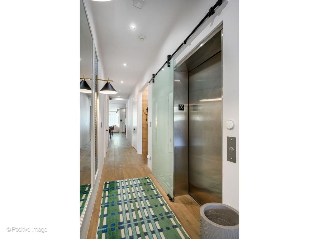 925 N Larrabee Street 2S, Chicago, IL 60610 — photo 2