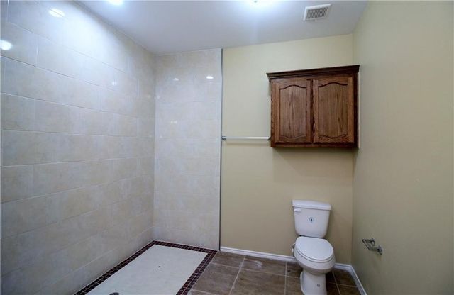 724 W Kleberg Ave, Kingsville, TX 78363