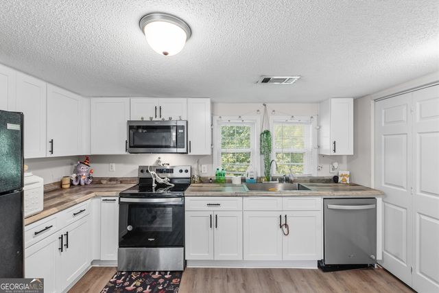 202 Martin Luther King Jr Drive, Perry, GA 31069