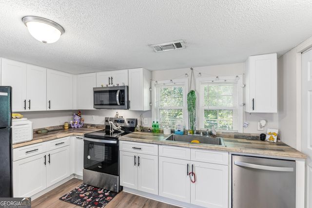 202 Martin Luther King Jr Drive, Perry, GA 31069