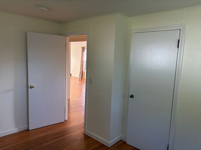 138 N Main St, Belchertown, MA 01007