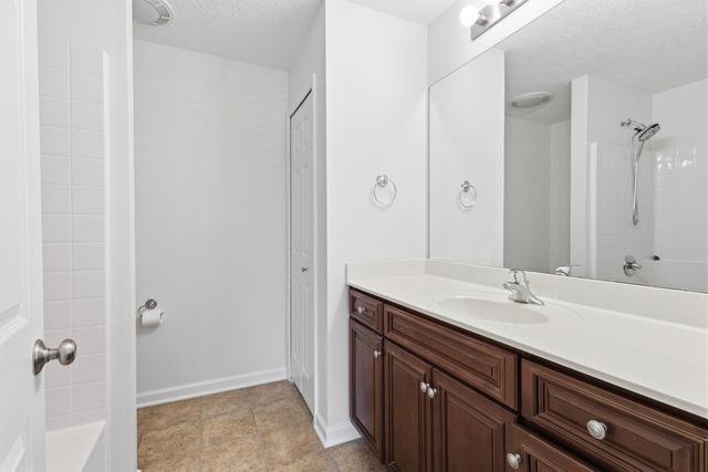 2017 Arum Ct, Spring Hill, TN 37174