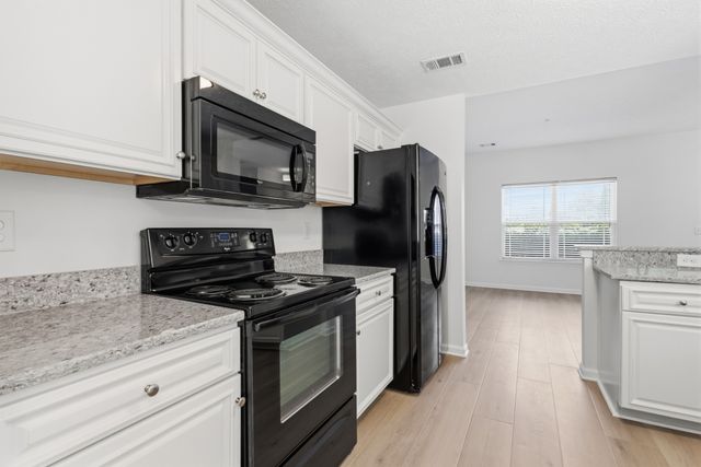 2017 Arum Ct, Spring Hill, TN 37174
