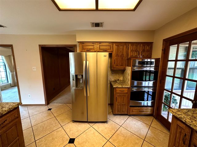 2401 Radcliffe Drive, Rowlett, TX 75088