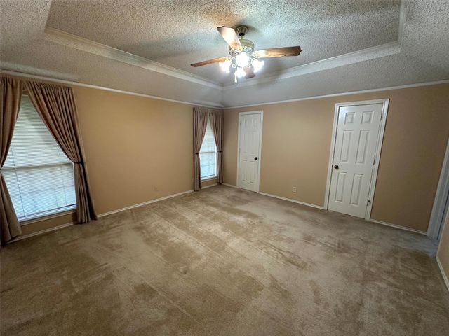 2401 Radcliffe Drive, Rowlett, TX 75088