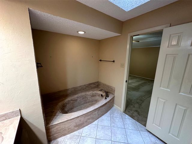 2401 Radcliffe Drive, Rowlett, TX 75088