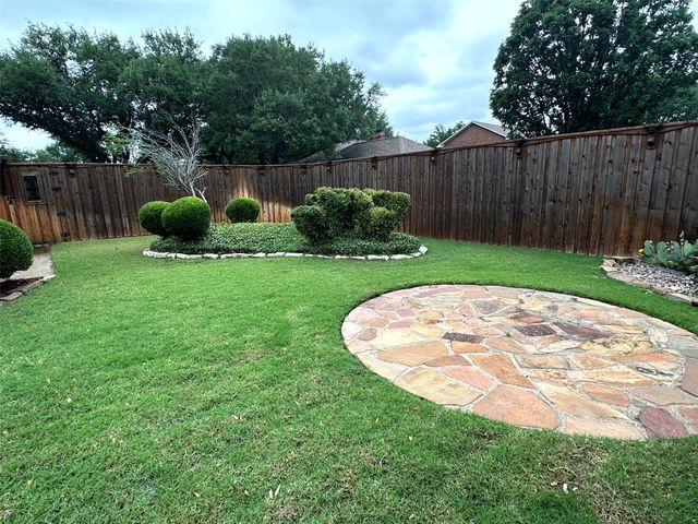 2401 Radcliffe Drive, Rowlett, TX 75088