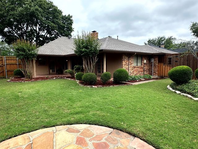 2401 Radcliffe Drive, Rowlett, TX 75088