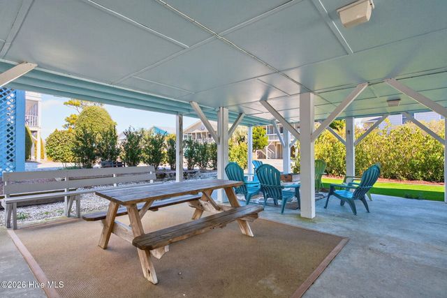 802 W Main Street, Sunset Beach, NC 28468