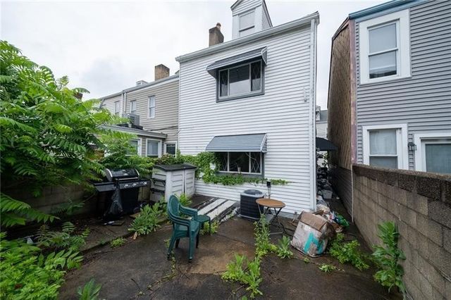 1922 Harcum Way, South Side, PA 15203