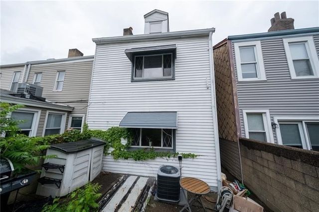 1922 Harcum Way, South Side, PA 15203