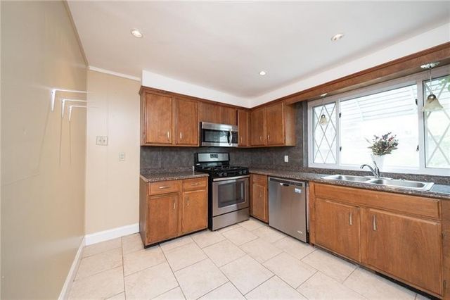 1922 Harcum Way, South Side, PA 15203