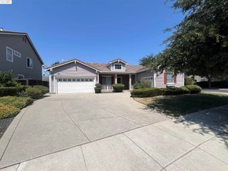 613 Kenwood Dr, Brentwood, CA 94513