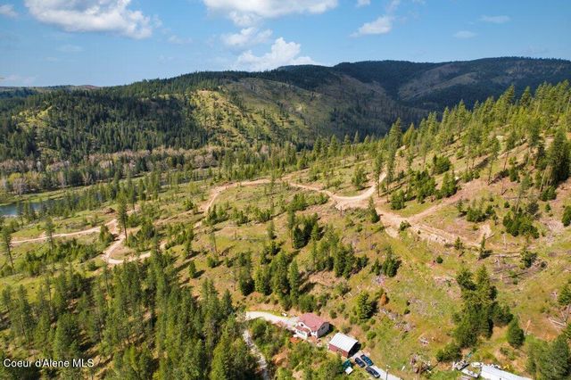 286A Abbey Rd, Cataldo, ID 83810
